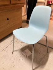 E1 stapelstoelen