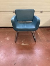 Blauwe Stoel 55 blauwe stoel