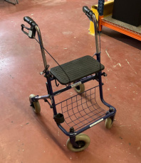 Rollator 49
